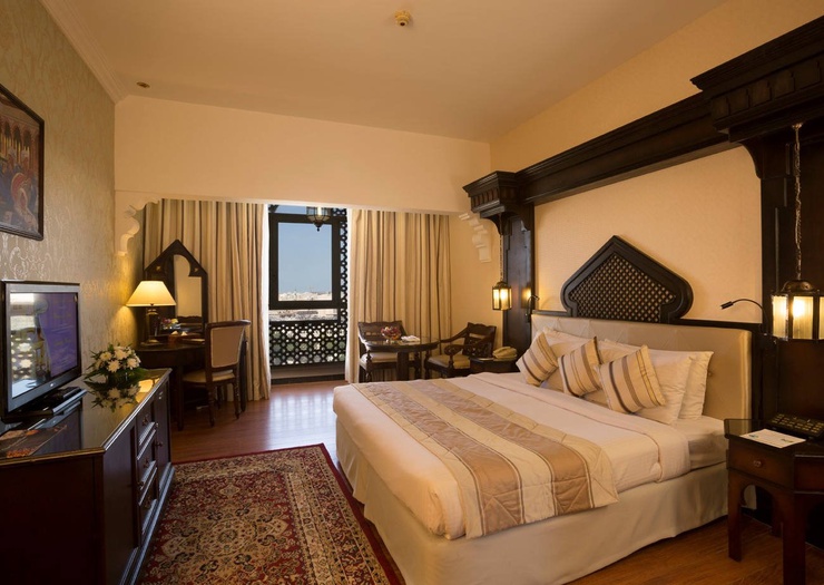 غرفة كلاسيكية فندق اريبيان كورتيارد فندق وسبا بر دبي