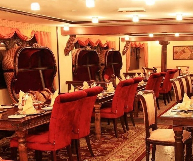 مطعم ممتاز محل للأطعمة الهندية فندق اريبيان كورتيارد فندق وسبا بر دبي مطعم ممتاز محل للأطعمة الهندية فندق اريبيان كورتيارد فندق وسبا بر دبي
