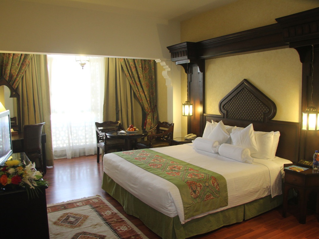 غرفة فندق اريبيان كورتيارد فندق وسبا بر دبي