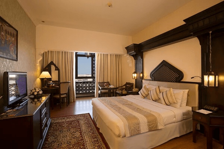 Non-refundable فندق اريبيان كورتيارد فندق وسبا بر دبي